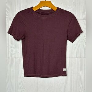 Vuori Short-Sleeve Crewneck Tee in Plum